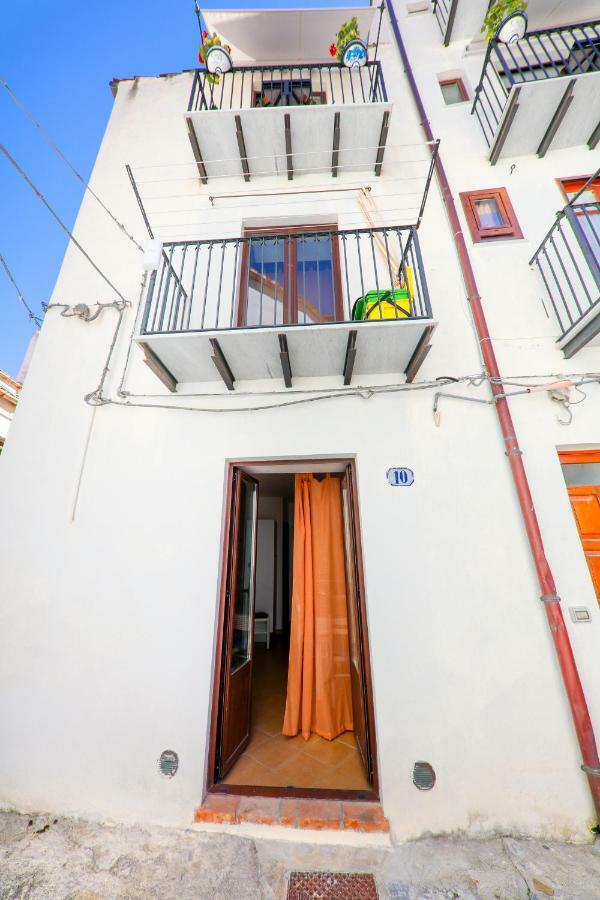 Apartament Casa Marta Cefalù Zewnętrze zdjęcie